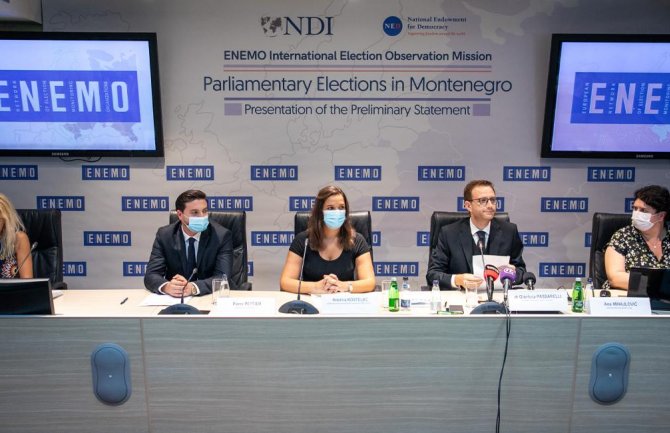 ENEMO: Izborni dan u cjelini bio miran, posjete zvaničnika tokom kampanje zamagljivanje linije između partija i države