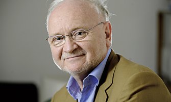 Korać: Srbija je do guše umiješana u izbornu kampanju u Crnoj Gori