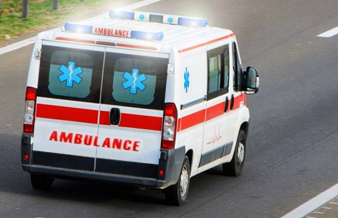 U protekla 24 sata dogodilo se 11 saobraćajnih nezgoda, povrijeđeno šest osoba