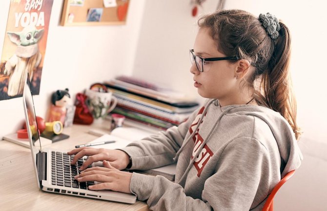 Sve škole treba da urade procjenu rizika i obezbijede obrazovanje djeci