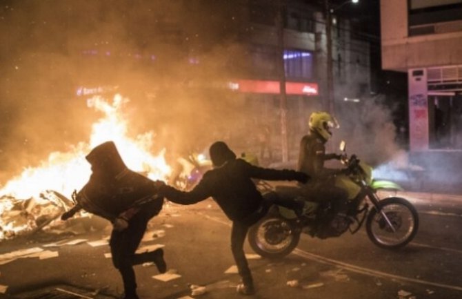 Sukobi građana i policije u Bogoti, sedam ljudi poginulo