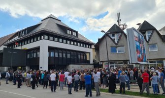 Protest na Žabljaku zbog presude za ubistvo Maje Šljivančanin