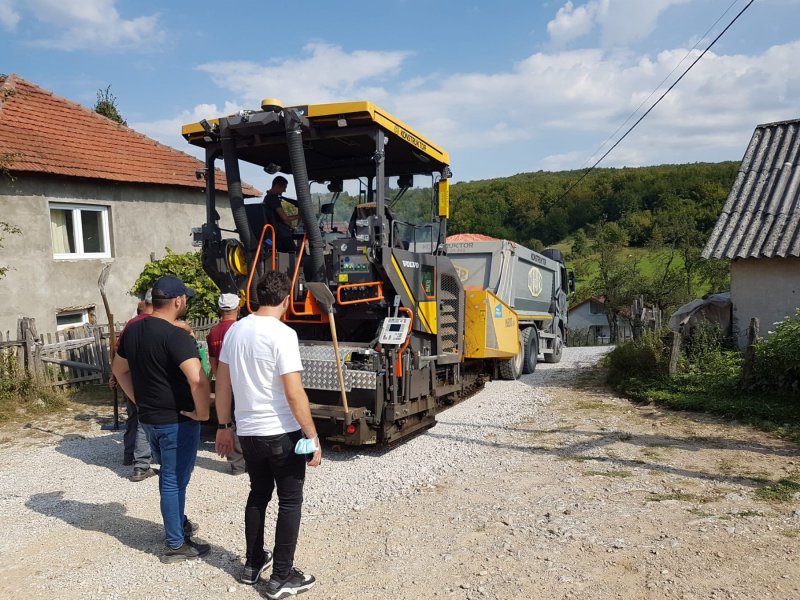 11921558013477052587570367671995565973494483n