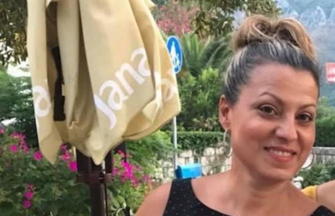 6. septembra trebalo iz Kotora da otputuje za Kanadu i od tada joj se gubi svaki trag, policija traga za Ljljanom Simić