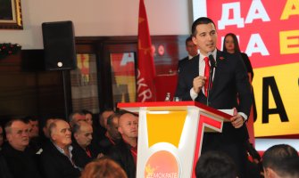 Bečić čestitao dan Opštine: Vratićemo Nikšić tamo gdje i pripada