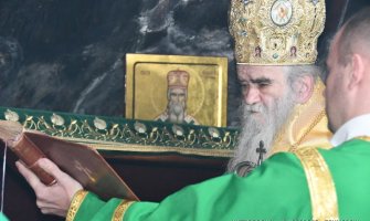 Amfilohije: Narod se žrtvovao zbog svetinja, nova vlast da pomogne iscjeljenju naroda od virusa, bratoubistva i bogoubistva