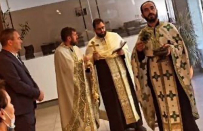 IA: Osvještanje zgrade Opštine Budva može narušiti ustavno načelo odvojenosti vjerskih zajednica od države