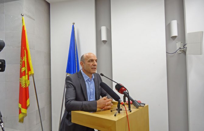 Radi ublažavanja korona krize sprovesti temeljnu racionalizaciju poslovanja svih resora u lokalnoj upravi