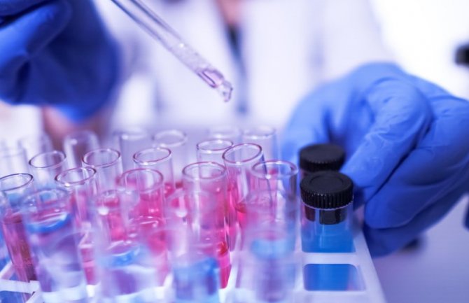 U Crnoj Gori tri osobe preminule od korona virusa, 15 pacijenata kritično