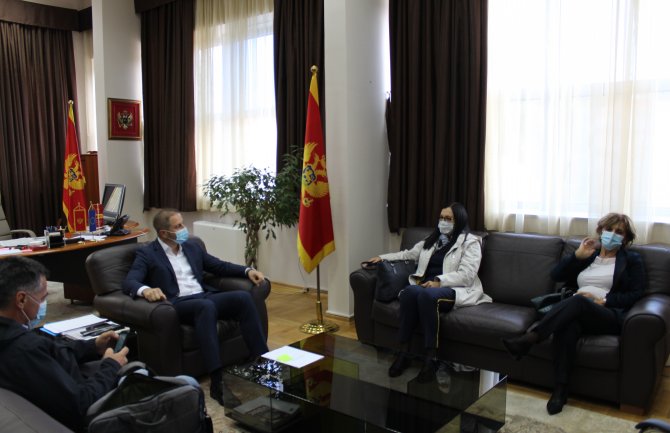 Ubrzo predlog modela za vrednovanje dodatnog rada u školama