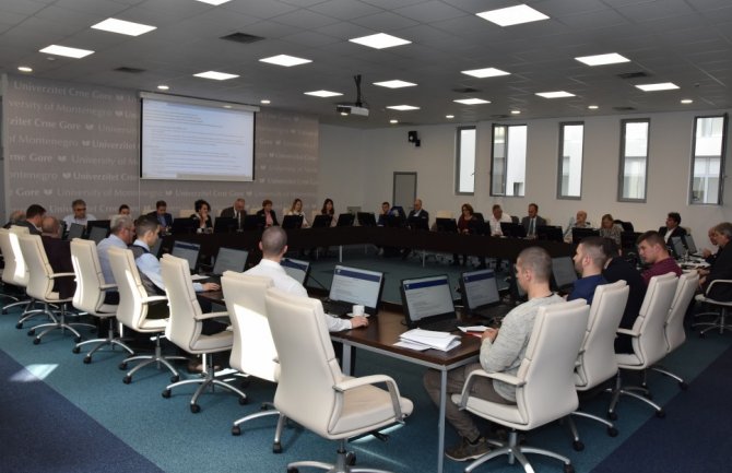 Dodatni ispitni rok za studente osnovnih studija sa jedinim nepoloženim predmetom 28. oktobra