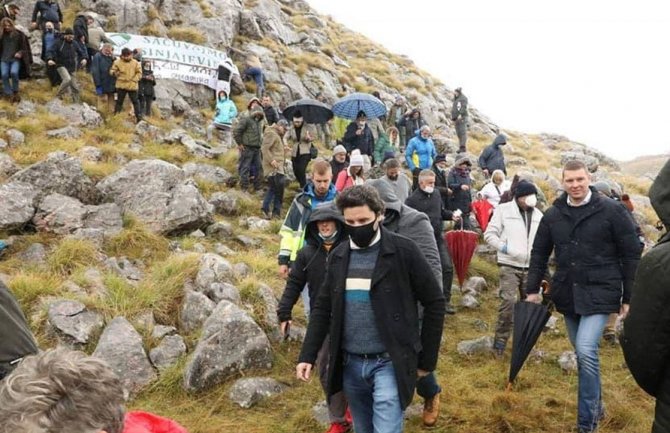 Abazović: Vojni poligon ili drugi najveći pašnjak u Evropi