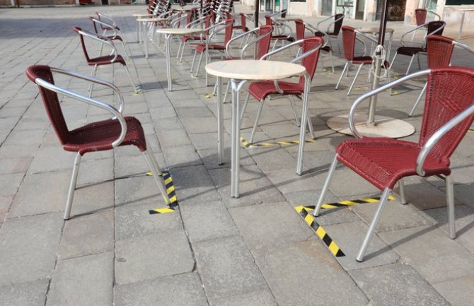 Izmijenjena naredba o dozvoljenom broju osoba za stolom u ugostiteljskim objektima