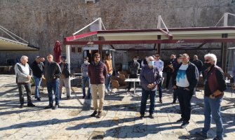 Budvanski ugostitelji najavljuju protest zbog planiranog zatvaranja