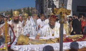 Sahranjen mitropolit Amfilohije (FOTO) (VIDEO)