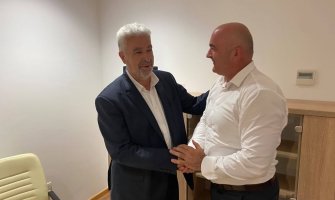 Joković: Političari da formiraju Vladu, ekspertima dati ekonomiju i finansije