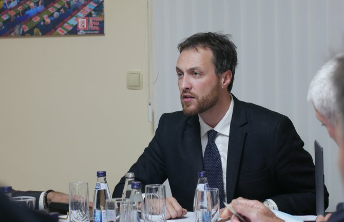 Milačić: Uzdržati se od nepotrebnih medijskih i kuolarskih napada na ličnosti predloženih članova Vlade