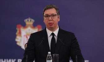 Vučić: Bolnički kapaciteti puni, 4.800 oboljelih od korone