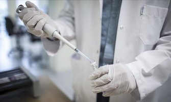 Danas preminulo pet kovid pacijenata, još 409 novih slučajeva