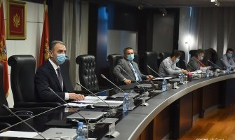 Zabrana kretanja od 19 do 5 ujutru, radno vrijeme do 18h