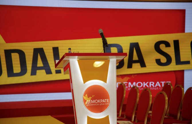 Demokrate: Abazoviću da se osigura lična bezbjednost