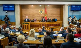 Krivokapić:  Pitanje „Za koga ste glasali?“ ne smije biti presudno za egzistenicju naših građana