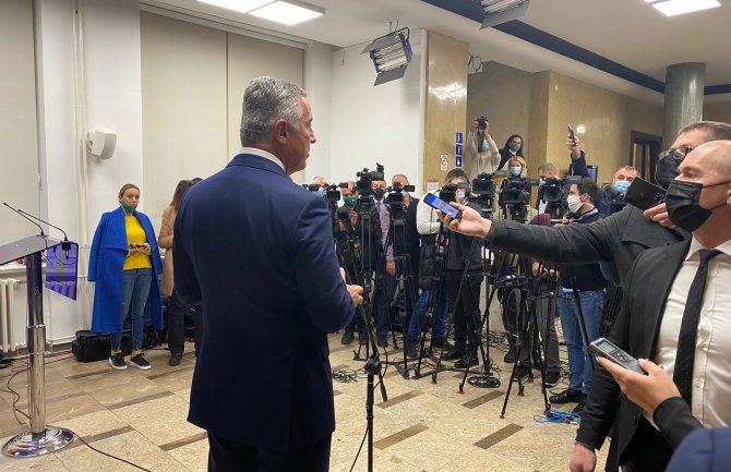 Očekujem korektnu kohabitaciju, Zakon o lustraciji i porijeklu imovine ne predstavlja nikakav bauk