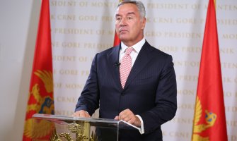 Đukanović donio ukaze o opozivu ambasadora