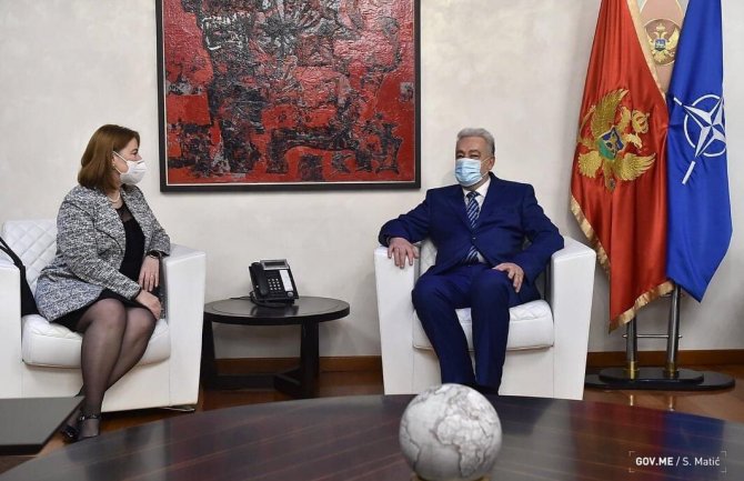 Vlada Crne Gore ostaje dosljedna aktivnom djelovanju u okviru NATO saveza