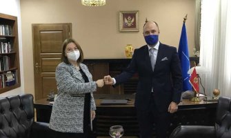 Ambasada SAD ostaje potvrđeni prijatelj i partner Vladi CG i njenom narodu