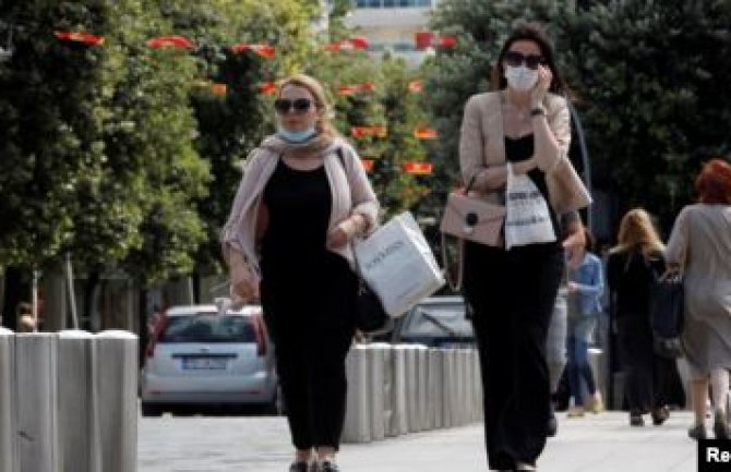 Nove mjere: Zabrana kretanja od 22h, trgovine rade do 20h