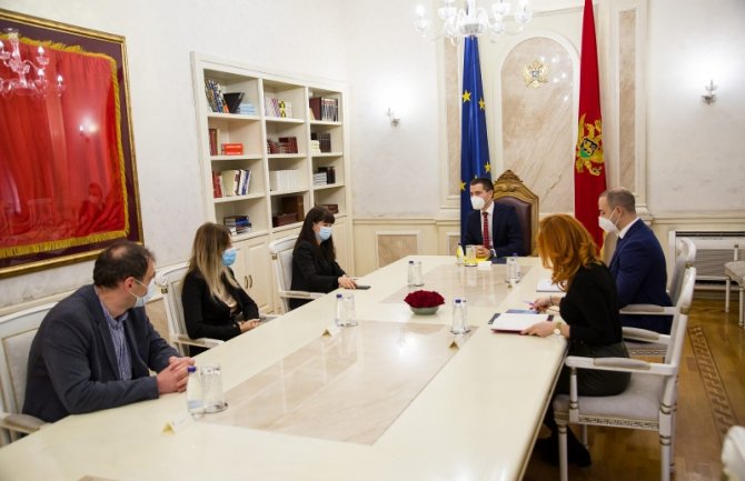 Bečić zahvalio Sindikatu doktora medicine na posvećenosti u borbi sa pandemijom kovida 19