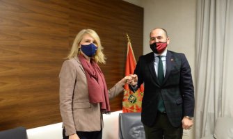 Unaprijediti saradnju sa Albanijom u oblasti odbrane