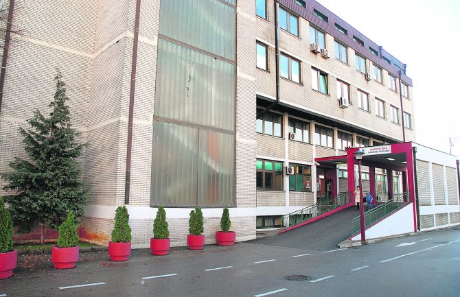81 pacijent u nikšićkoj bolnici, 15 životno ugroženih