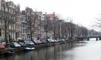 Stroge mjere i potpuno zatvaranje stupaju na snagu u Holandiji večeras u ponoć