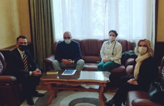 Sedam uhapšenih se oporavilo od kovida, stanje inficiranih dobro