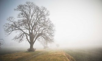 Umjereno oblačno vrijeme sa sunčanim intervalima, na sjeveru magla