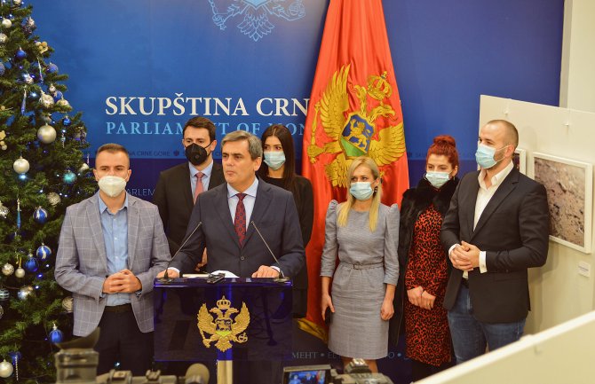 Bošnjačka stranka traži da Skupština usvoji Rezoluciju o priznanju genocida u Srebrenici