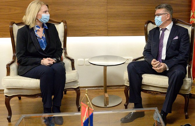 Injac i Grubišić: Otvoren politički dijalog o svim pitanjima