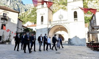 Marković čestitao katoličkim vjernicima imenovanje novog Kotorskog biskupa