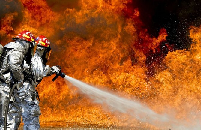 U Podgorici u protekla 24 časa prijavljeno 13 požara