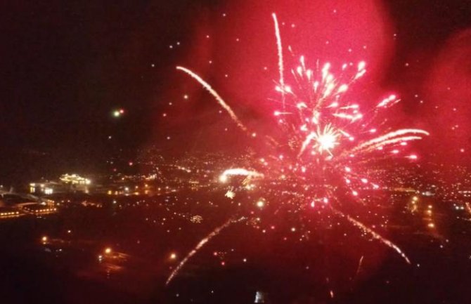 Neradni dani nedjelja, ponedjeljak i utorak