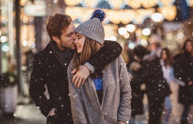 Ljubavni horoskop za januar 2021.: Rak da sluša unutrašnji glas, Bikovima stižu avanture