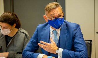 SZO i Njemačka donirale 300 pulsnih oksimetara