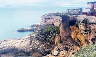 Do obrušavanja zida došlo zbog prekomjerne urbanizacije Starog grada Ulcinj