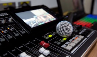 Šest radio stanica sa Sjevera ugasilo program na 12 sati: Tišina poziv upomoć