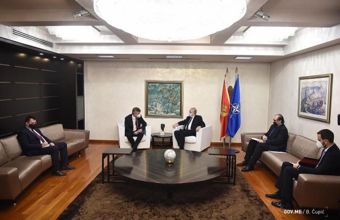 Mađarska pruža punu podršku Crnoj Guri na putu ka EU