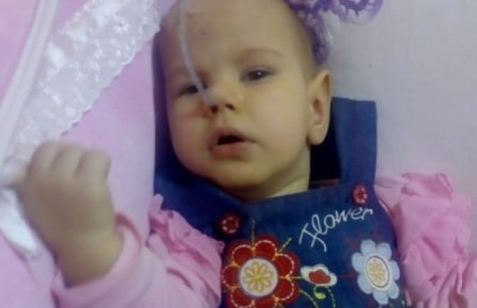 Jednogodišnjoj heroini potrebna naša podrška: Natalijino ljepše djetinjstvo zavisi od nas!