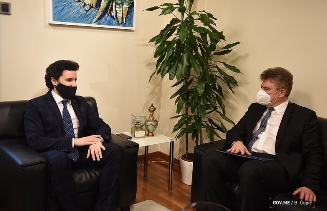 Abazović: Snažna podrška međunarodne zajednice dokaz da CG ide pravim putem