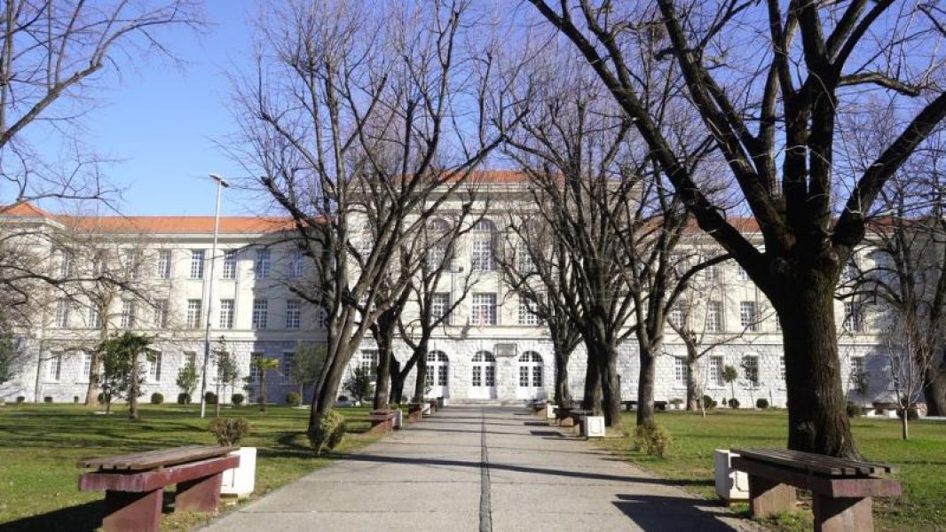 PodgoricaGimanazijaSlobodanSkerovic1610794572454